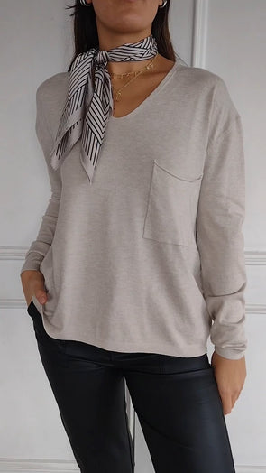 Casual V-neck Long-sleeved Top