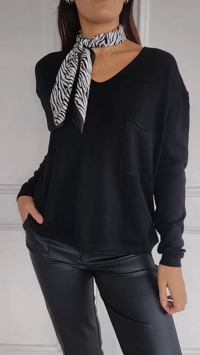 Casual V-neck Long-sleeved Top