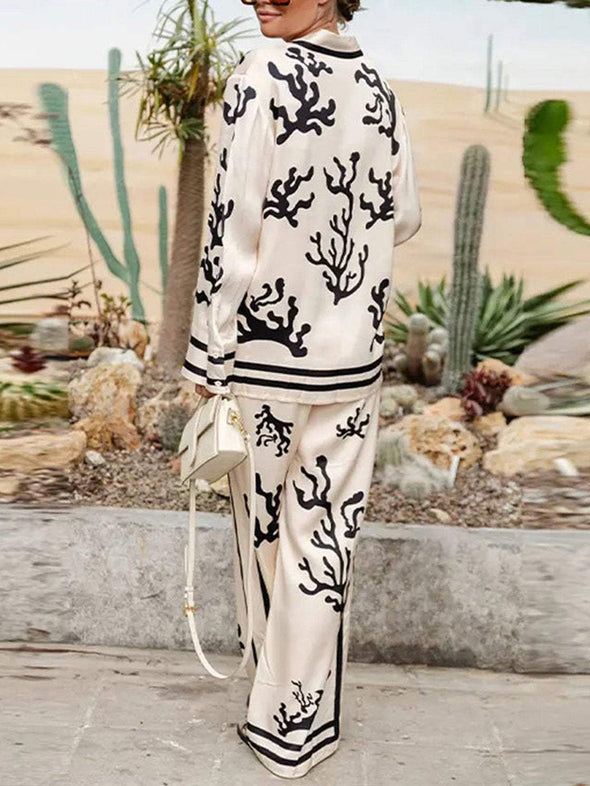 Holiday Contrast Print Long Sleeve Pants Suit