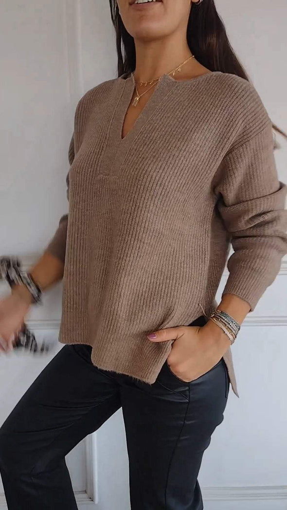 Casual V-neck Long-sleeved Knitted Top