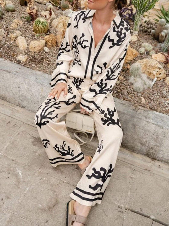 Holiday Contrast Print Long Sleeve Pants Suit